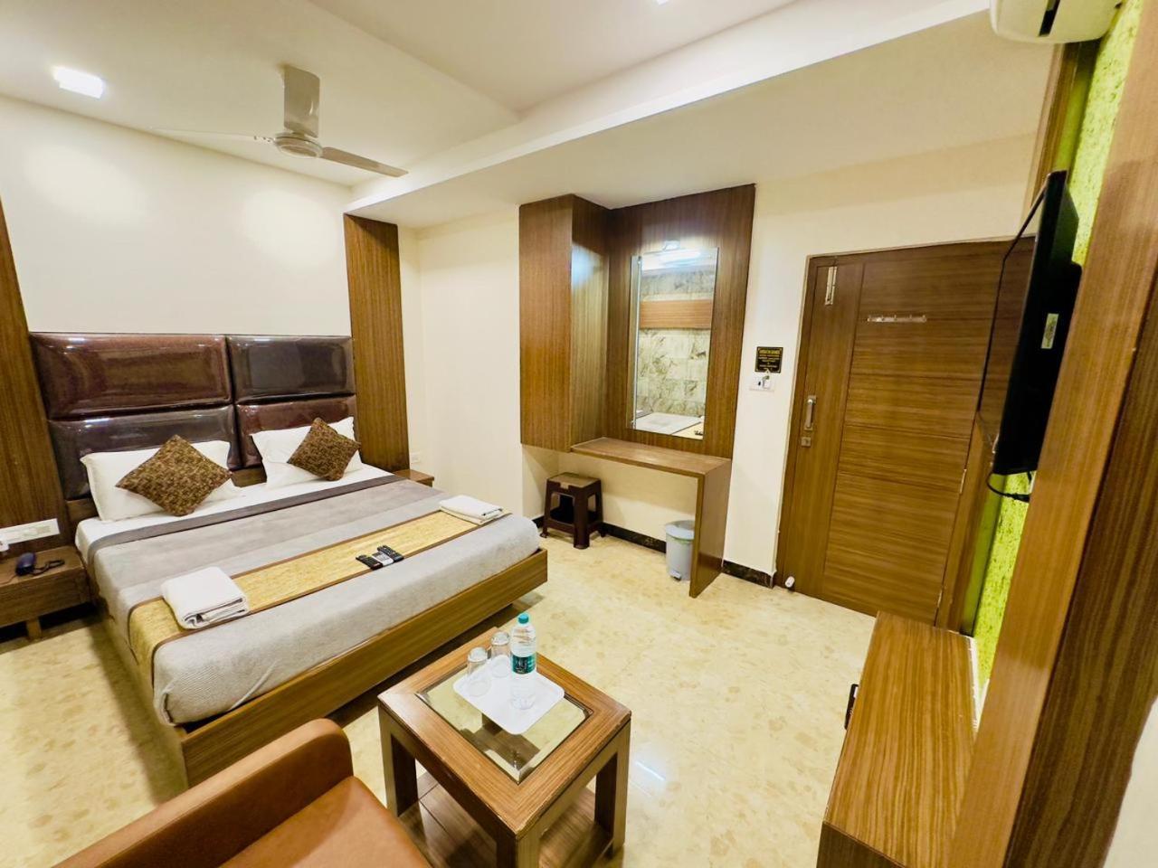 Sheraton Grande At Puratchi Thalaivar Dr Mgr Central Railway Station Csennai Kültér fotó